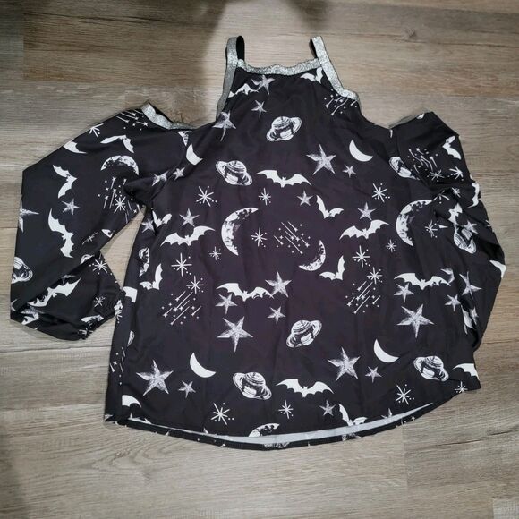 Womens Cold Shoulder Top Size XL Celestial Moon And Stars Whimsigoth Goth Punk - Picture 2 of 5